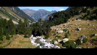 Cauterets  Pont dEspagne  Grands Sites de Midi Pyrénées [upl. by Ranie312]